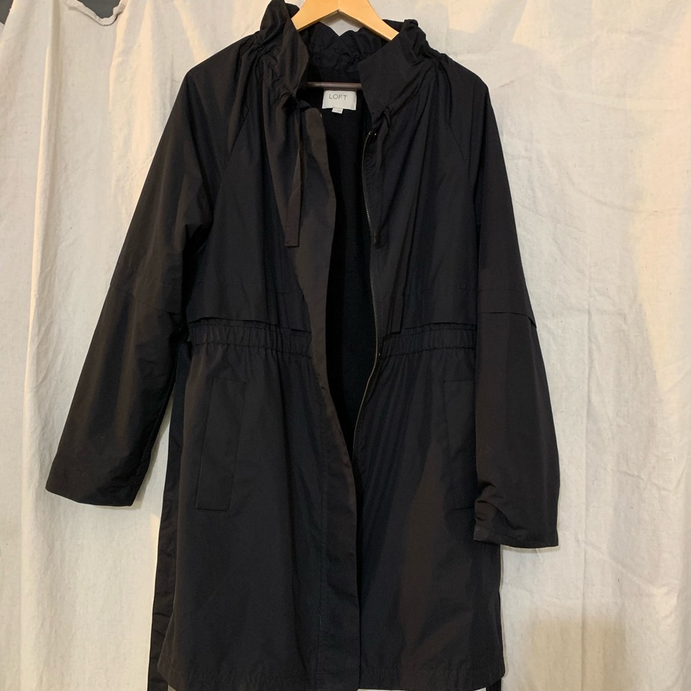 Ann Taylor Loft black fall trench coat size Large